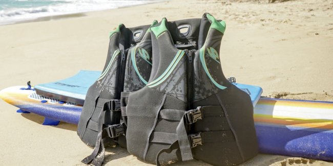Life vest rentals for adults