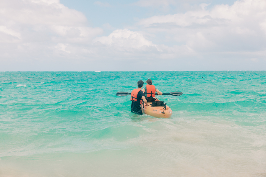 Example of where to put a kayak in at Kailua Beach