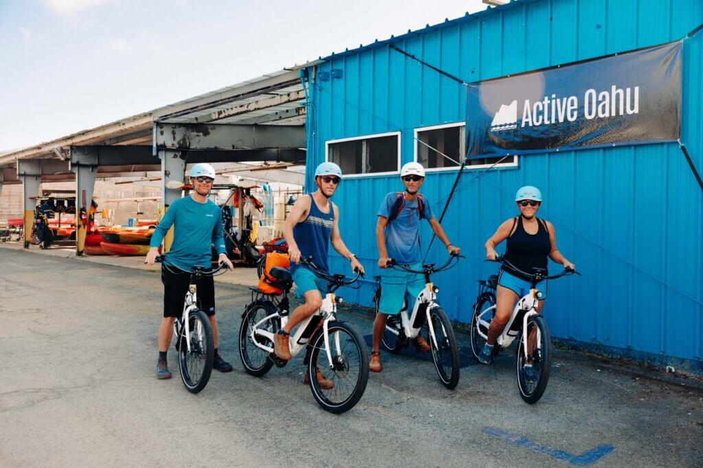 A group of people on e-bike rentals from Active Oahu